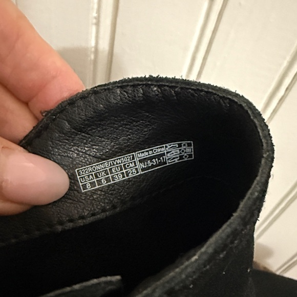 Vionic Womens Black Suede Ronnie Heeled Side Zip Ankle Boots, Size 8 / 39 - Picture 7 of 10